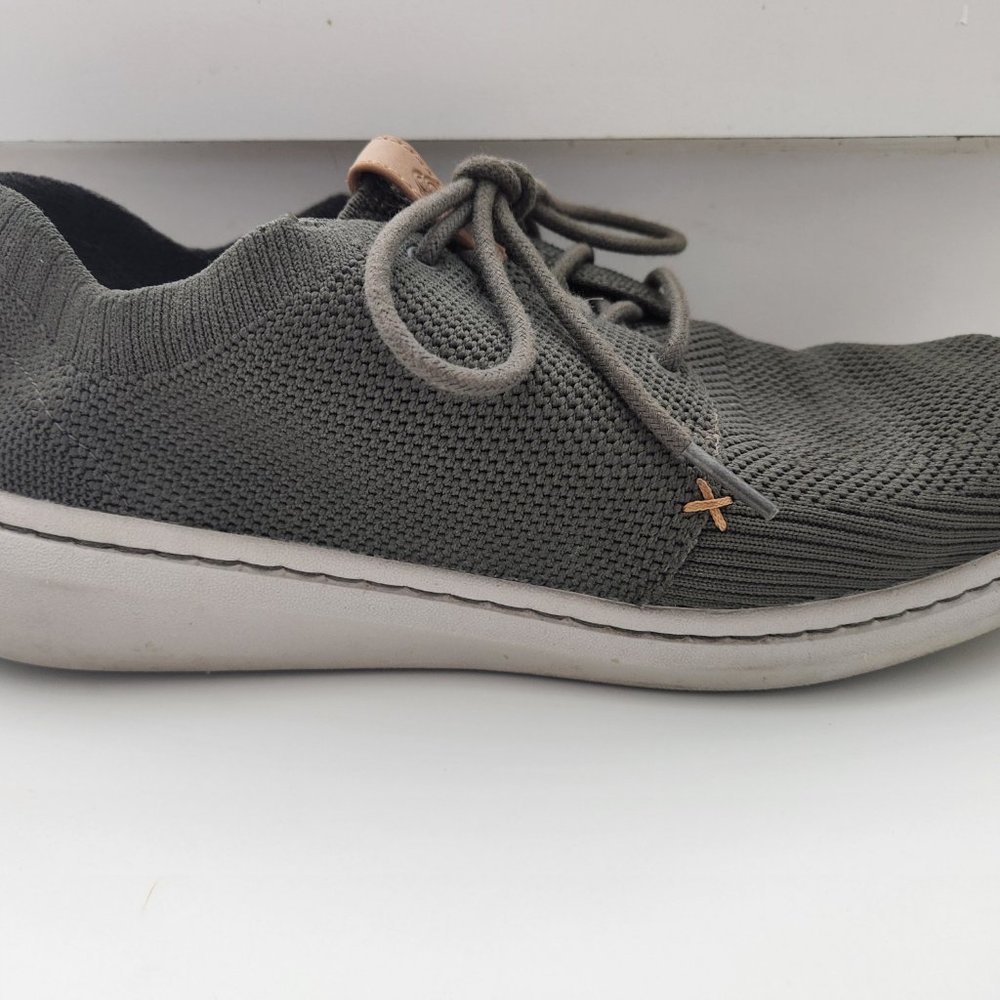 Clark's Cloudsteppers men's shoes - Olive green - size 10